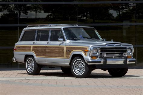 2018 Jeep Wagoneer - over than $140k! Rumors, Specs, Price @ Jeep