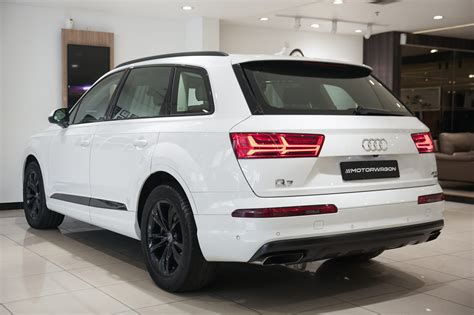 AUDI Q7 TECHNOLOGY BLACK EDITION - Motor Wagon