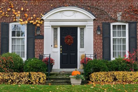 The Ultimate Guide to Exterior Window Shutters