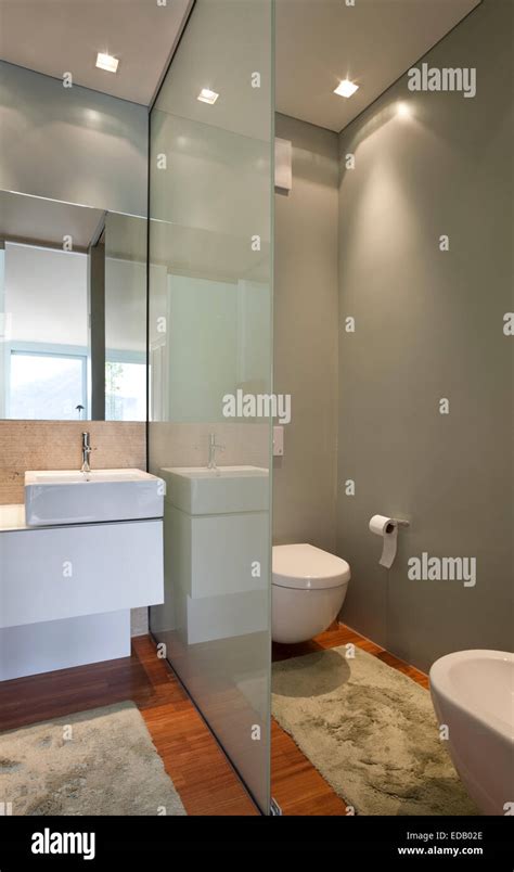 contemporary house, bathroom Stock Photo - Alamy