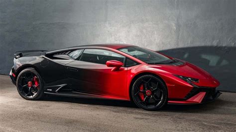 Lamborghini Miami Shows Off A New Gradient Huracan Tecnica Spec