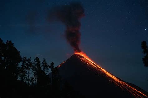 Acatenango volcano overnight guide – Ellensvoyage