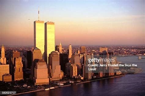 7,288 Twin Towers Manhattan Stock Photos, High-Res Pictures, and Images ...