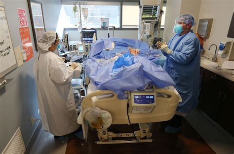 PHOTO GALLERY: Inside the COVID ICU at Bakersfield Memorial Hospital ...