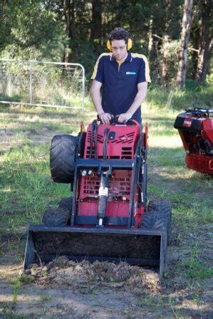 Mini loader standard bucket – LHS – Local Hire Shop