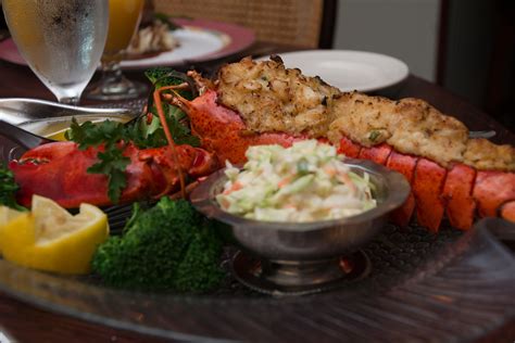 Best Seafood Restaurants In Long Beach Island NJ, According to the Locals