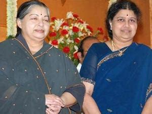 Why did AAIDMK Chief J Jayalalitha expel Sasikala and Family from the ...