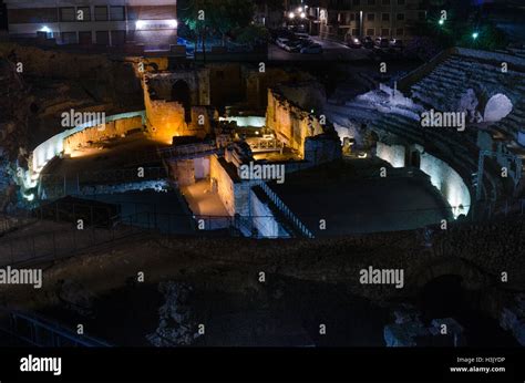 Ruins of Tarragona roman amphitheatre at night, Spain Stock Photo - Alamy