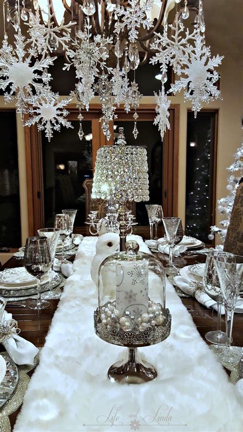 White And Silver Christmas Table Decoration Ideas - Table Decoration