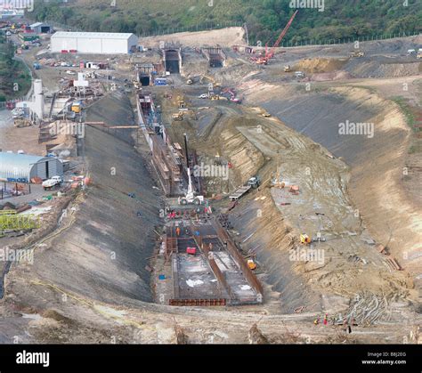 Cut and cover tunnel section of the Channel Tunnel under construction ...