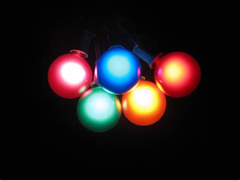 Amazon.com: 25 Foot Globe Patio String Lights - Set of 25 G50 Assorted ...