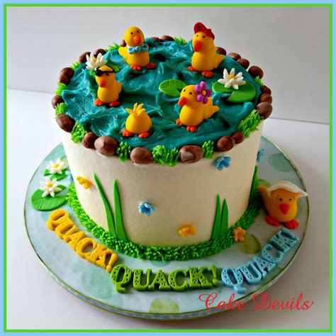 Farm animal cake toppers, barn party cake, fondant farm animals ...