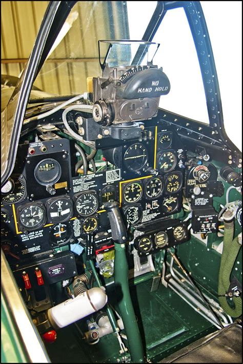 P 47 Thunderbolt Cockpit