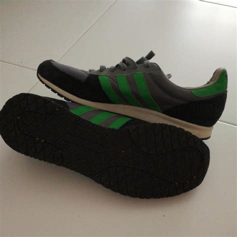 Adidas Casual Shoes, Men's Fashion, Footwear, Casual shoes on Carousell