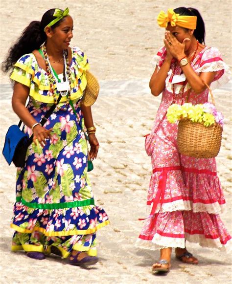 Pin by Pinsannie on TRAVEL CUBA | Africa dress, Cuban culture, Fashion