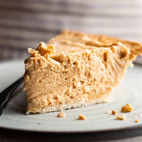 Old Fashioned Peanut Butter Pie Recipe - Little Spoon Farm