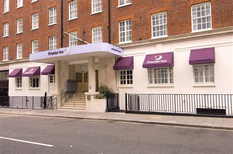 Premier Inn London Victoria Hotel - Hotels in Westminster SW1V 1PS ...