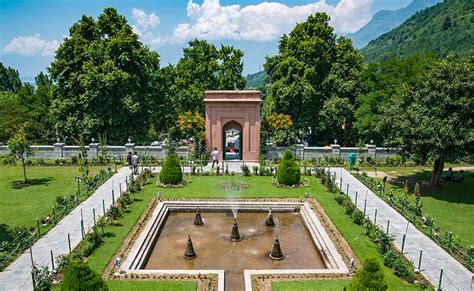 Popular Heritage Places, Forts & Monuments in Jammu & Kashmir