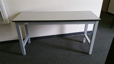 Custom Lab Table | Science Lab Furniture - LabTech Supply