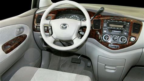 MAZDA MPV - Review and photos