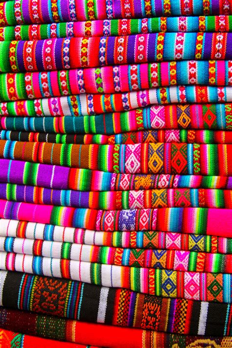 Peruvian textile - looooove the colors Textile Patterns, Textile Art ...