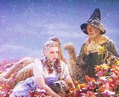 The snow in ‘The Wizard of Oz’ from 1939 was actually asbestos ...