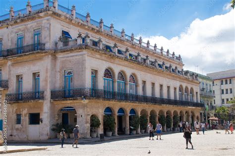 Spanish colonial architecture in Havana, Cuba Stock Photo | Adobe Stock