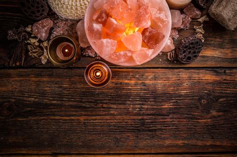 Premium Photo | Himalayan crystal salt lamp