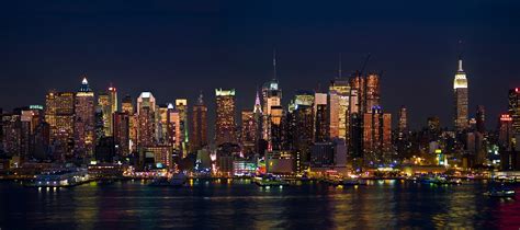 Andrew Kazmierski - New York City Skyline Panorama