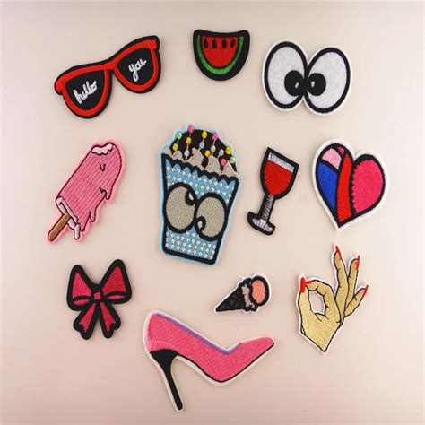 BD046, 11pcs/lot Mixed Iron On Patches For Clothing Embroidery Patch ...