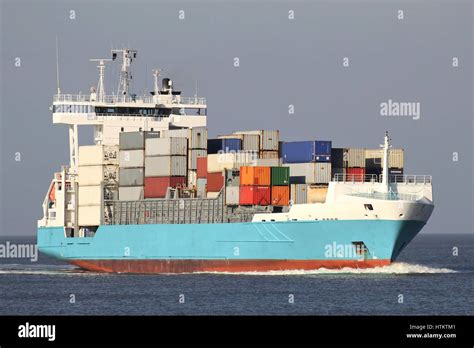 Container vessel feeder feeder ship hi-res stock photography and images ...