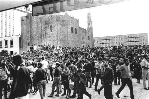 Muertos, heridos y cientos de detenidos. Tlatelolco 2 de octubre 18:10 ...