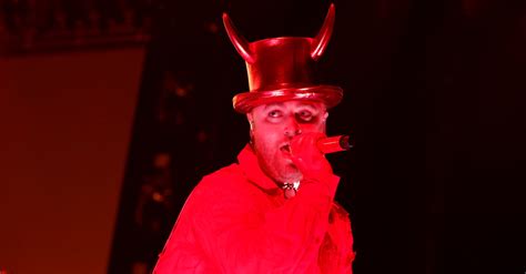 Sam Smith Wears Devil-Horned Top Hat during Controversial Grammy ...