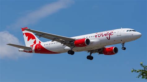 Air Canada Vs Air Canada Rouge - What's The Difference?