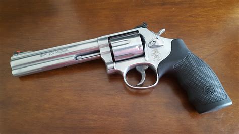 Smith & Wesson 686 Revolver | AfricaHunting.com