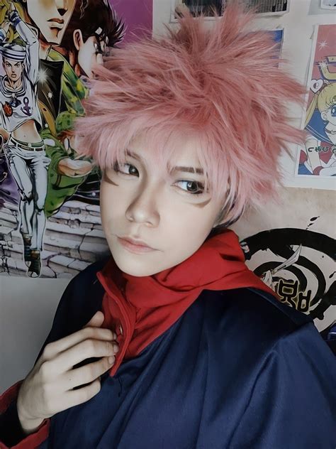 Costume anime boy with pink hair from Jujutsu kaisen Disney Characters ...