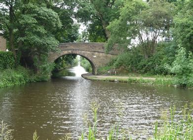 Rochdale Canal - Enviromental Attraction in Littleborough, ROCHDALE ...