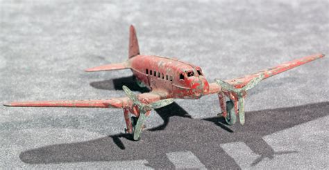 Old Antique Toys: Vintage Old Metal Toy Airplanes