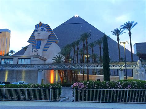 Aqua and Coral Imagery: The Beautiful Pyramid: Las Vegas' Luxor Hotel