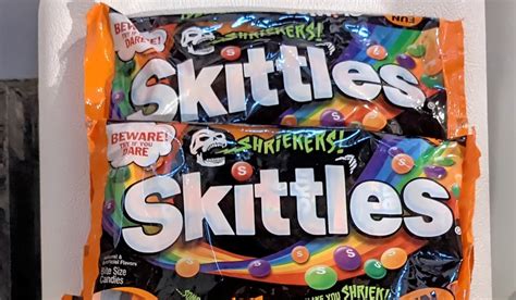 Haunted Eve's Halloween Blog: SKITTLES SHRIEKERS ACQUIRED!