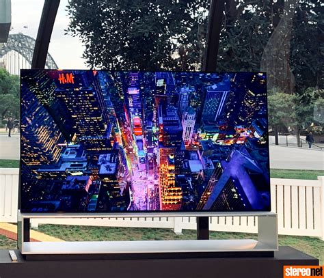 First Look at LG's Signature 88" 8K OLED $60,000 TV | StereoNET ...