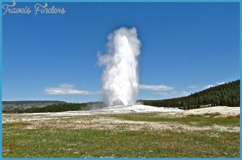 Old Faithful Geyser - TravelsFinders.Com