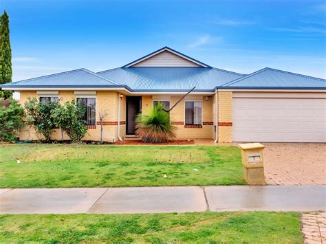 3 Redbank Drive, Ellenbrook, WA 6069 - House for Sale - realestate.com.au