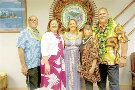 Memo supporting Niihau language signed - The Garden Island