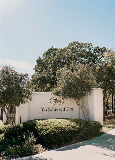 Wildwood Inn, Denton | European, Nature-Inspired Wedding Venues in TX