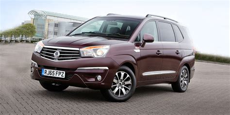 Ssangyong reveals improved seven-seat Turismo | carwow