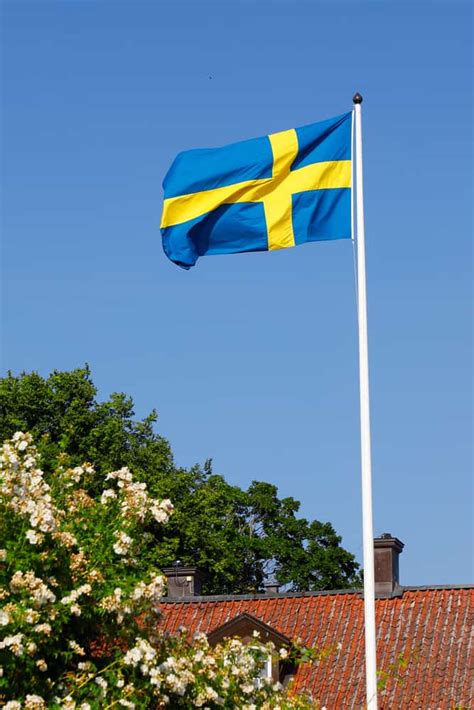 Ultimate Guide to the Meaning of the Swedish Flag