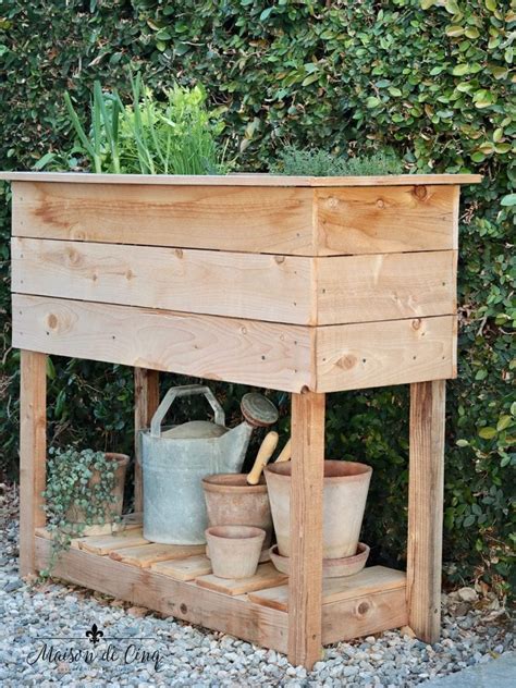 DIY Raised Herb Garden Planter Box: Maison de Cinq