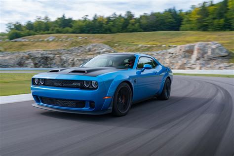 DriveWays: 2019 Dodge Challenger SRT Hellcat Redeye - AUTOMOTIVE RHYTHMS