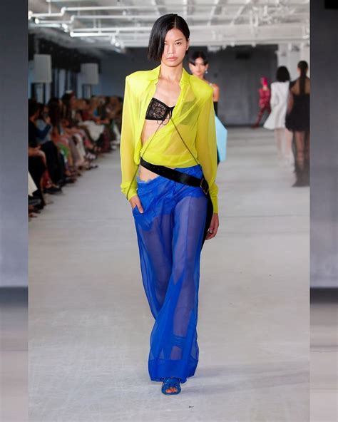 5 Trends We Spotted At New York Fashion Week